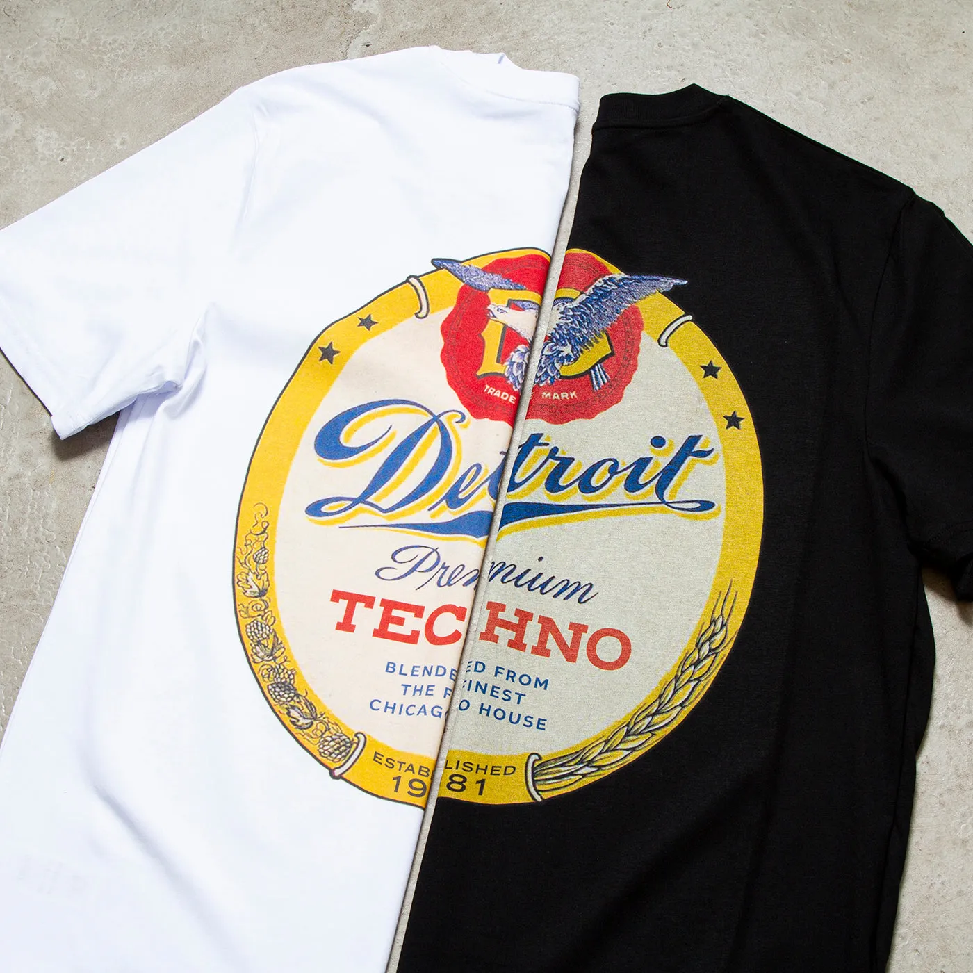 Detroit Premium Techno Back Print - Tshirt - Black