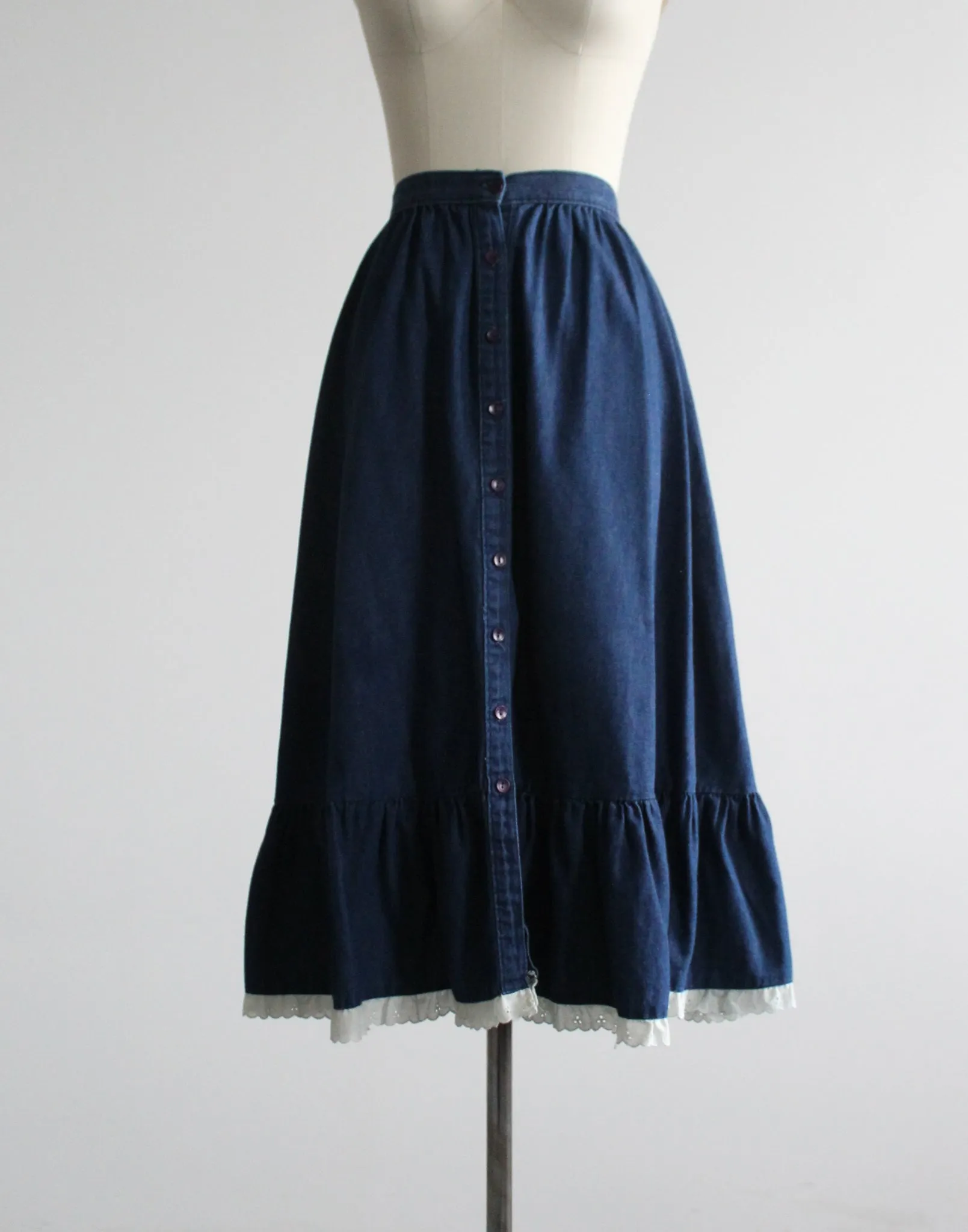 dewlight denim skirt