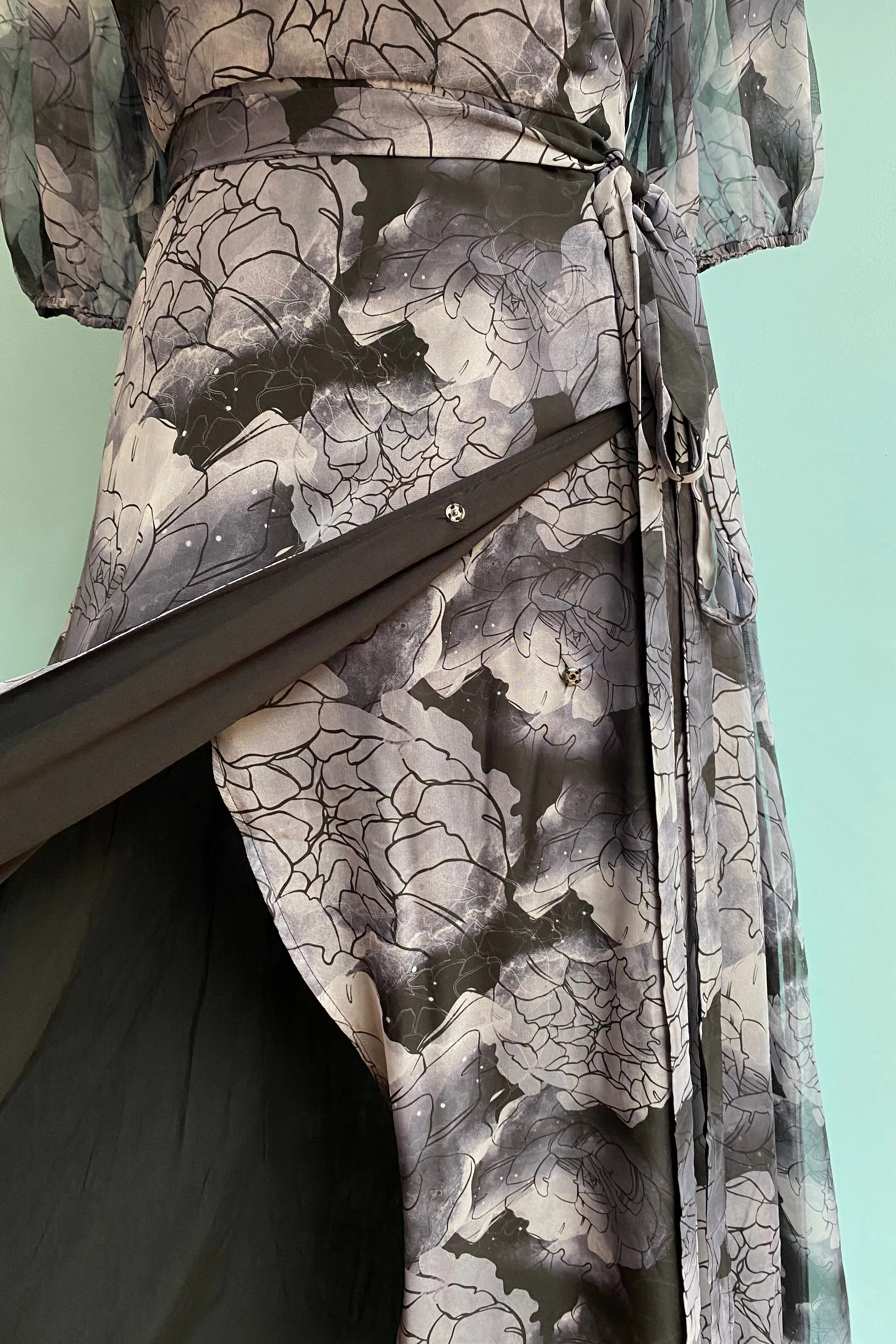 Grey Floral Winona Maxi Dress by Katakomb